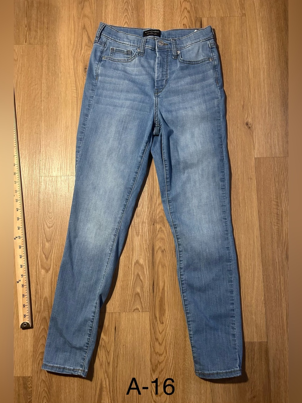 Banana Republic Super Stretch Legging Jeans Women 27/4 Light Wash Skinny